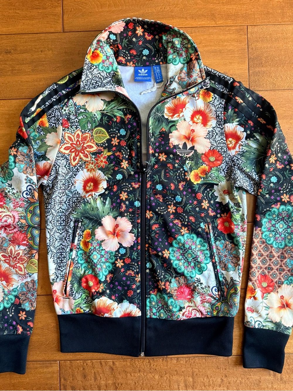 ADIDAS x Farm Rio Collab Women's Jardin Agharta Firebird Track Jacket XS
